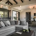 Chrysa Villa