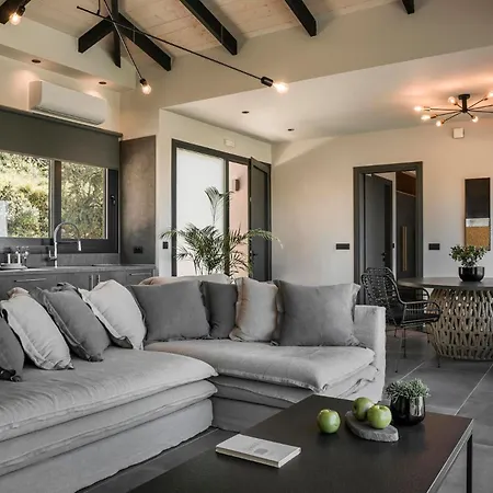 Chrysa By Vintage Travel Villa