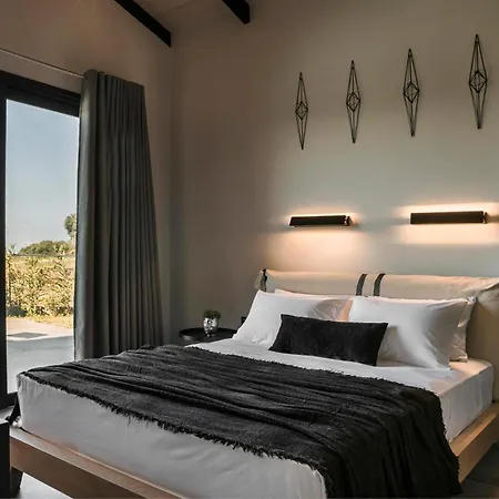 Villa Chrysa By Vintage Travel *